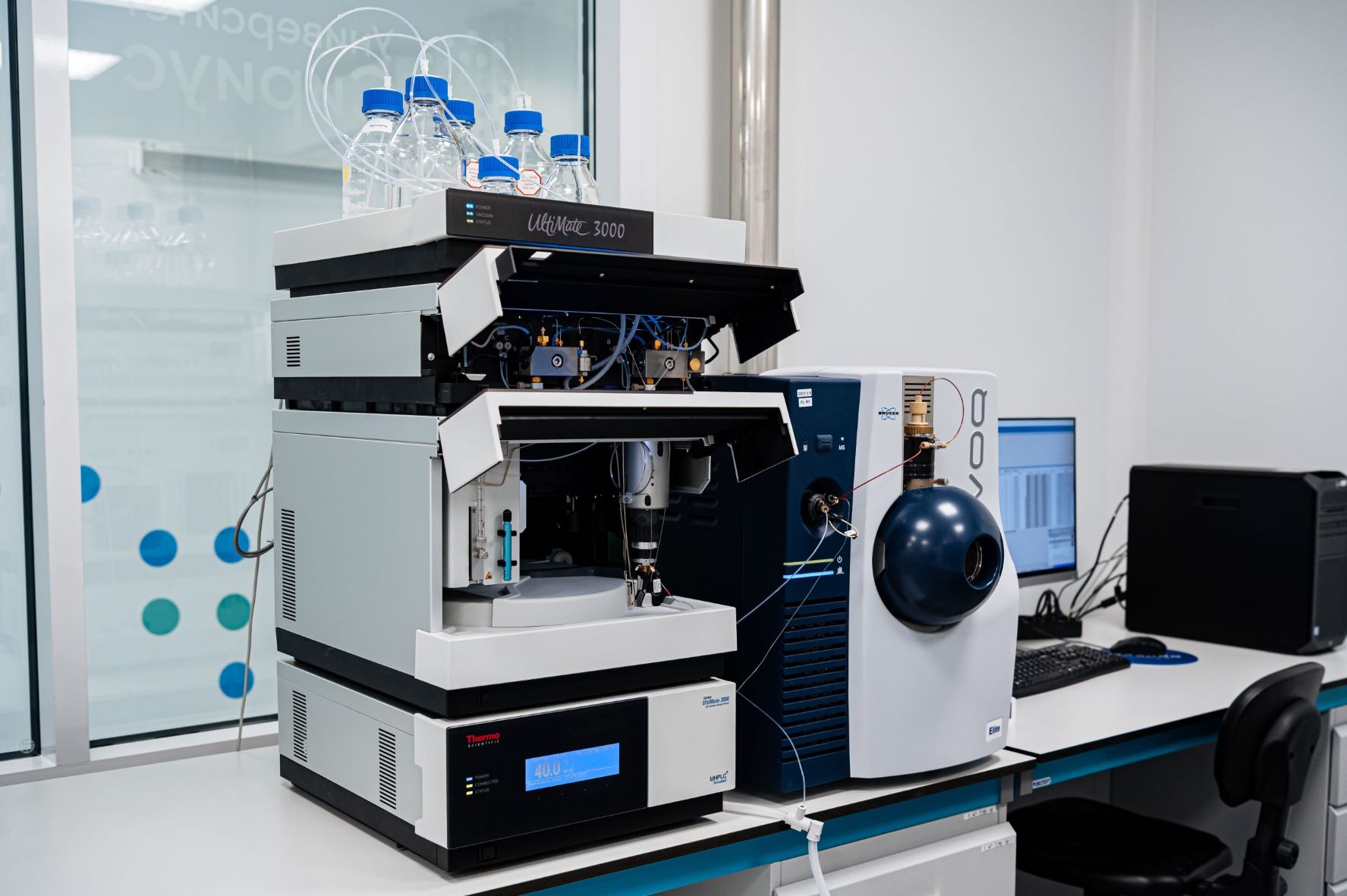 Хроматограф жидкостный с тандемным масс-спектрометром Ultimate 3000 - Evoq Elite